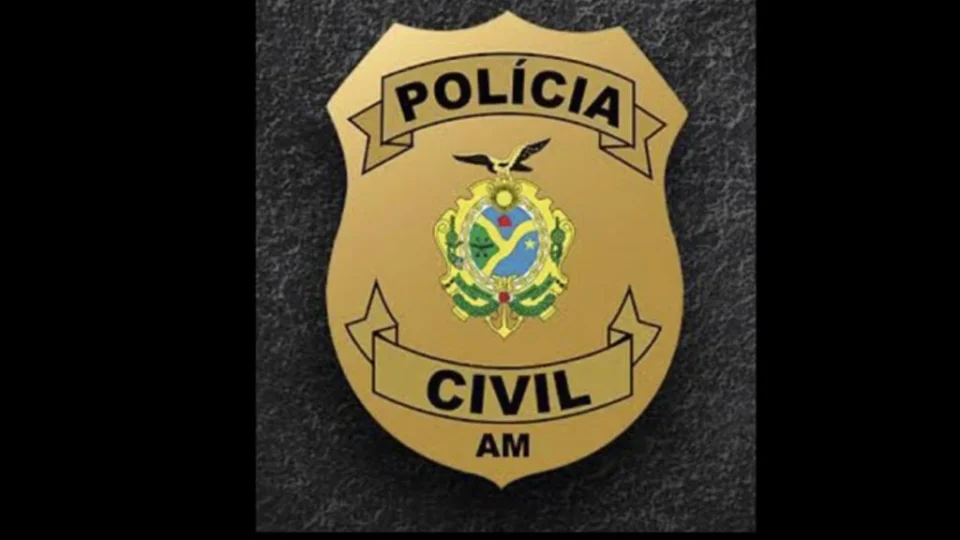 DERVF prende suspeito de roubar carros após troca de tiros em estacionamento de supermercado; Veja o vídeo!