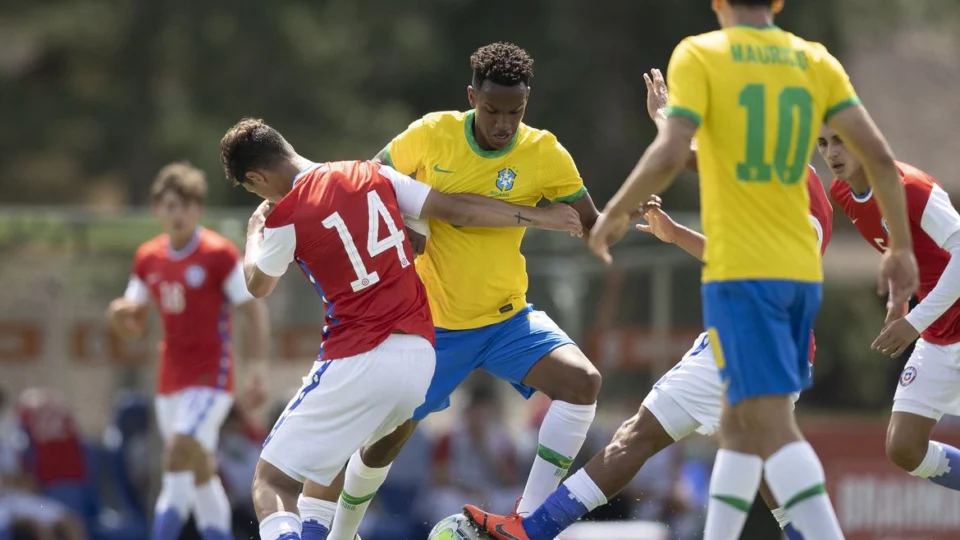 Devido à pandemia, Fifa cancela Mundiais sub-17 e sub-20 de 2021