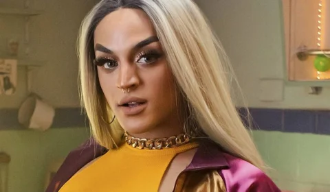 Pabllo Vittar é a primeira drag a ganhar prêmio de Homem do Ano e afirma: ‘Posso, sim’.