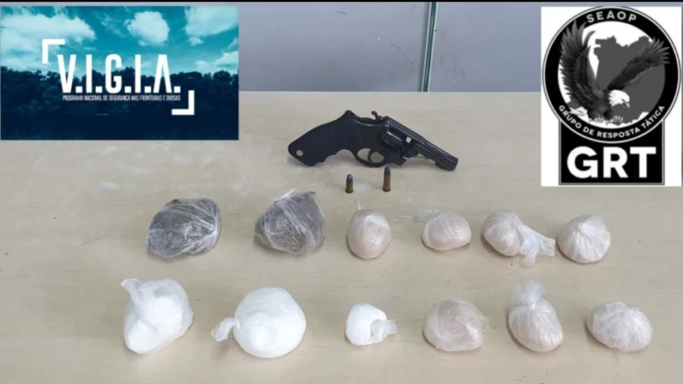 Gerente do tráfico é presa com drogas e arma no bairro Redenção.