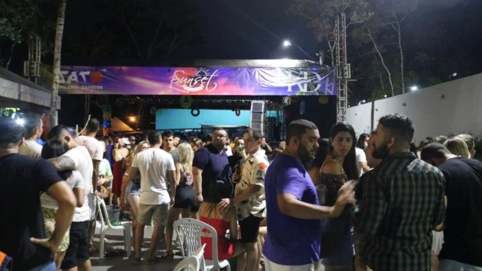 CIF encerra festas clandestinas com 4,5 mil pessoas em Manaus