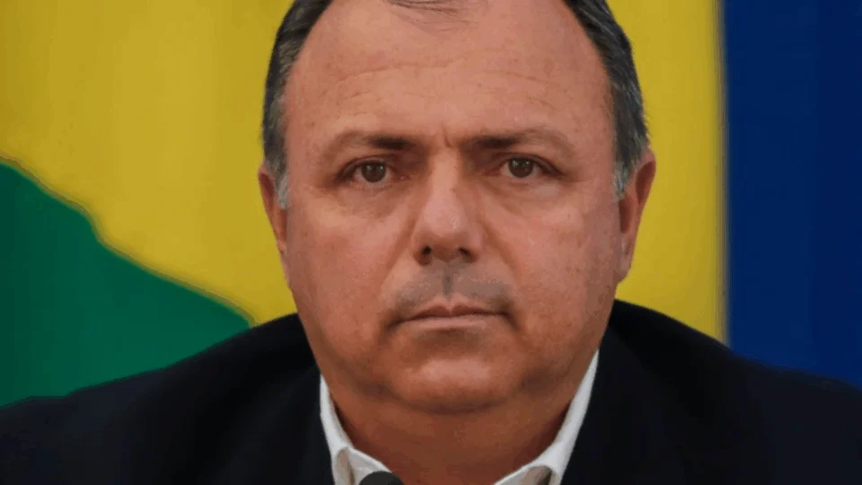 Pazuello diz que ministério busca uma vacina segura eficiente e de excelência contra o novo coronavírus