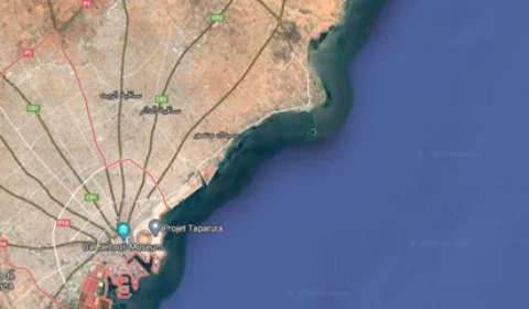 Barco com imigrantes africanos afunda na costa da Tunísia