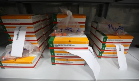 Secretaria de Saúde reúne com órgãos de fiscalização e controle para alinhar critérios de vacinação de trabalhadores da rede