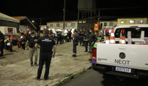 Neot flagra três festas clandestinas e frustra ‘rolezinho’ de motocicletas em Manaus