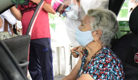 Com mais de 50 mil imunizados, Manaus coloca o Amazonas em 2º lugar no ranking nacional de vacinados