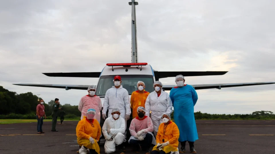 Pacientes com Covid-19 são transferidos para Belém; “Amazonas já contabiliza 115 transferências”
