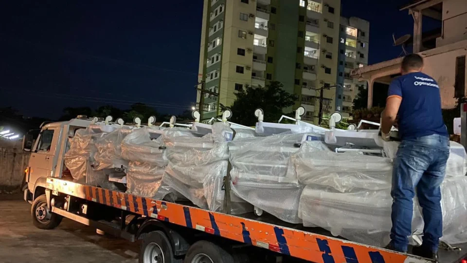 VEJA VÍDEO! Wilson Lima anuncia abertura de 59 leitos na maternidade Dona Lindu e envio de 78 respiradores pelo Governo Federal