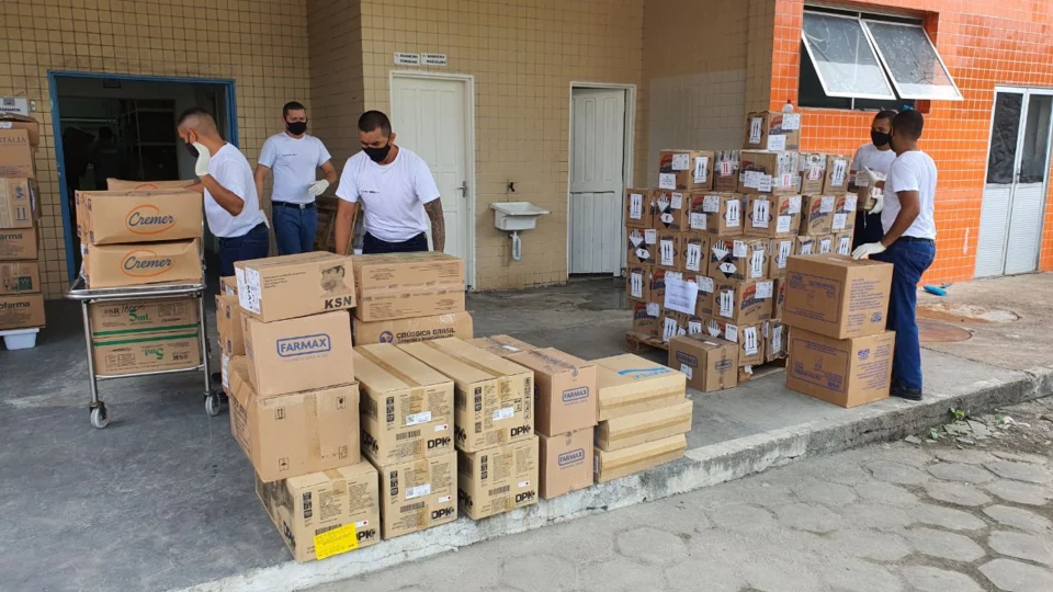 Amazonas recebe força-tarefa para garantir ampliação de leitos para vítimas da Covid-19