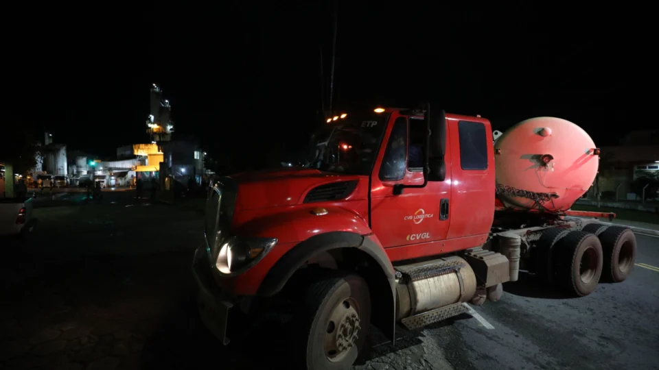 Veja vídeo da chegada do oxigênio em Manaus