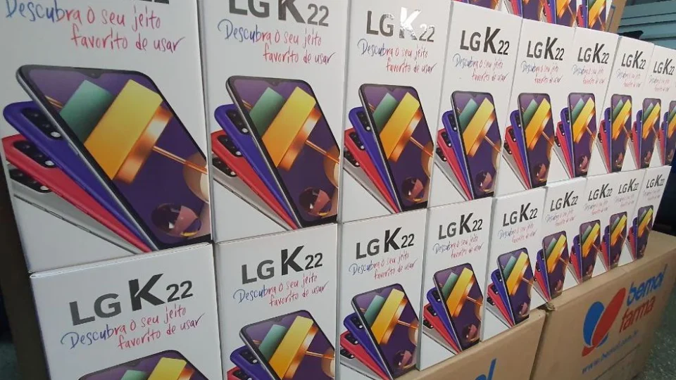 SES-AM recebe doação de 27 smartphones para unidades que atendem pacientes com Covid-19