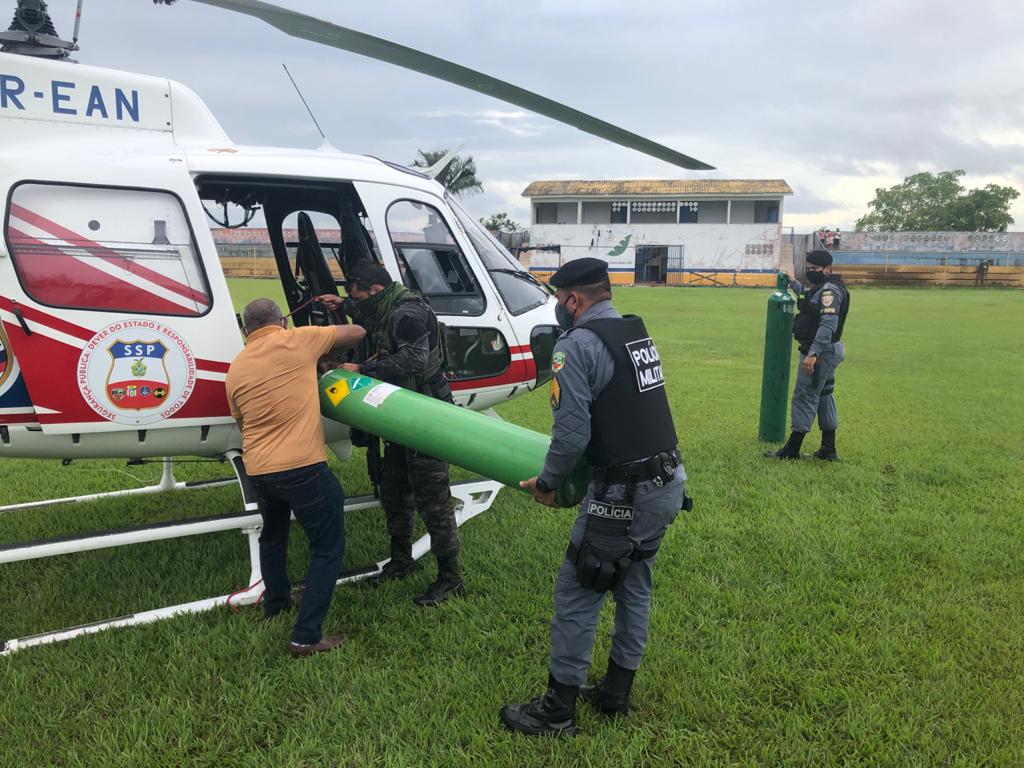 Governo do Amazonas segue enviando cilindros de oxigênio para o interior