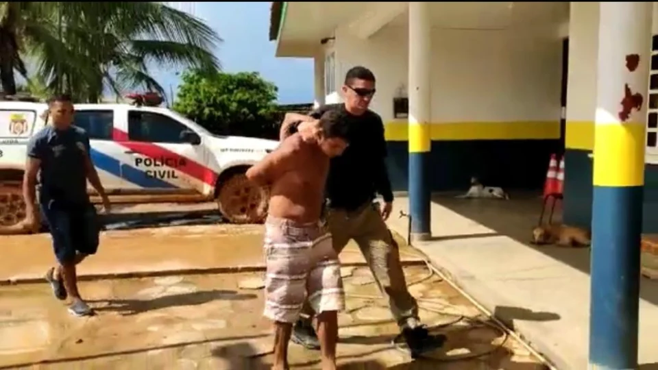 Homem que estuprou jovem é preso; Veja Vídeos