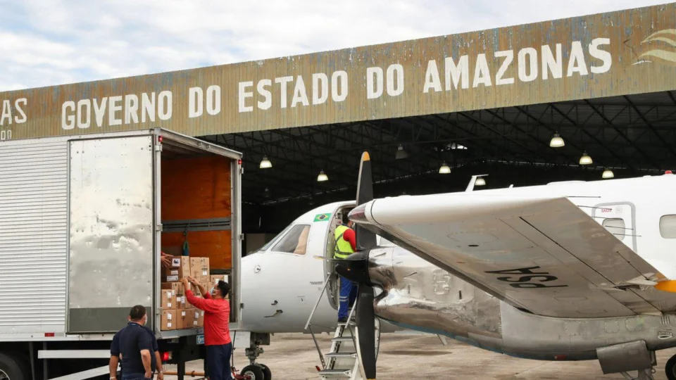 Amazonas recebe mais de 50 monitores e 373 bombas de infusão para o tratamento da Covid-19