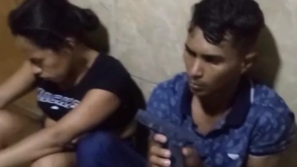 Casal é preso após realizar nova tentativa de assalto no Centro de Manaus; Veja o vídeo!