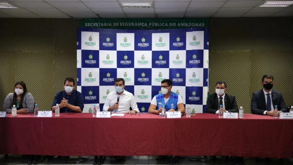 Toque de recolher no AM começa hoje (14/01) e proíbe por 10 dias a circulação de pessoas em espaços e vias públicas