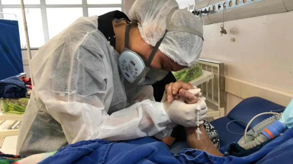 Confira relato emocionante de enfermeira do Hospital 28 de Agosto