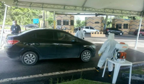 Mais de 2 mil veículos são sanitizados em barreiras de Manaus; Veja detalhes