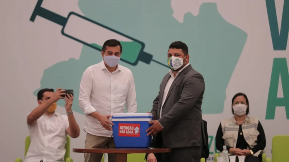 Campanha de vacinação contra Covid-19 no Amazonas é oficialmente aberta – VEJA VÍDEO!