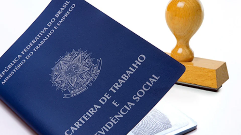 Confira 17 vagas de emprego divulgadas pelo Sine-AM para esta terça-feira (05)