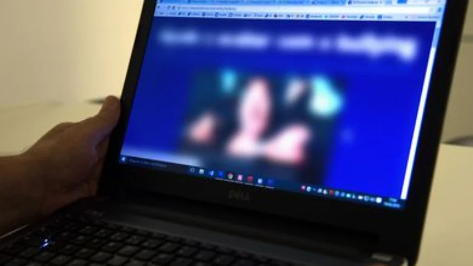 Pacientes internados com Covid-19 ganham novo meio de se comunicar com familiares