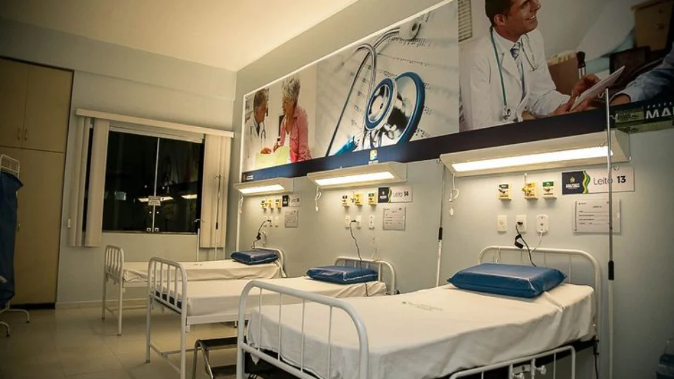 Hospital Nilton Lins reabre para pacientes com a covid-19 no Amazonas