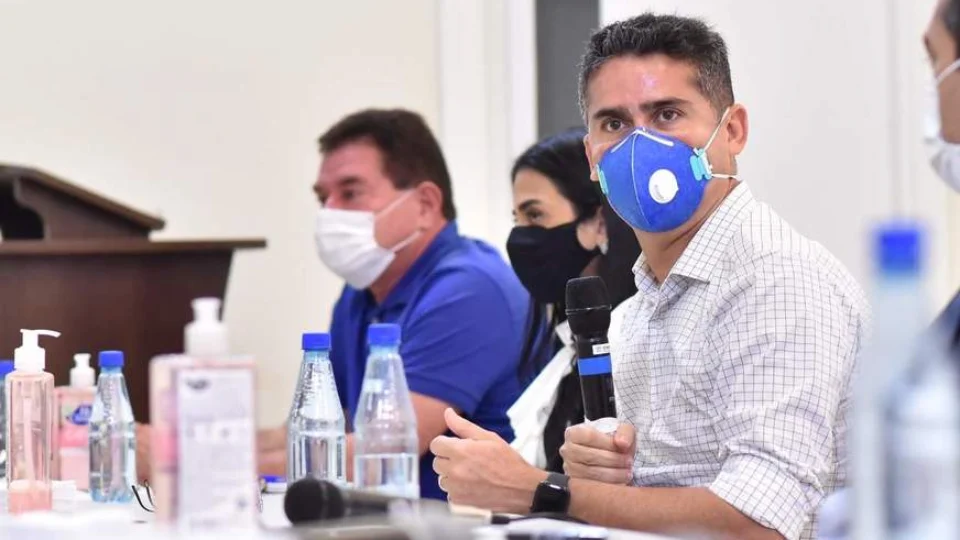 David Almeida defende parceria com Governo e destaca a importância da vacinação no Amazonas