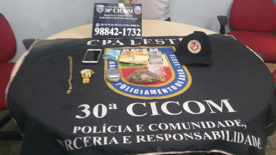 Traficante de drogas tenta fugir mais é preso na comunidade Valparaíso; Veja detalhes