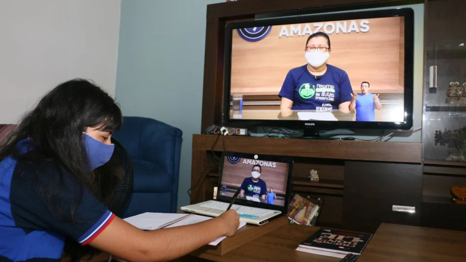 Secretaria  de Educação abre mais três canais de televisão para o ‘Aula em Casa’; Veja detalhes
