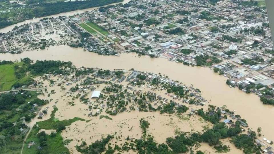 Acre decreta estado de calamidade pública devido a enchentes