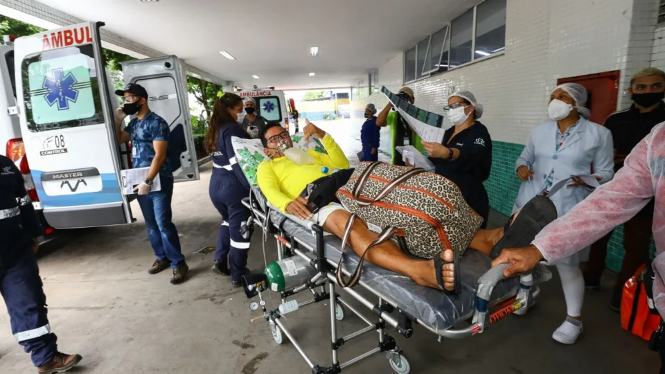 Mais 13 pacientes são transferidos para o RJ; já contabilizam 558 pessoas transferidas para outros estados