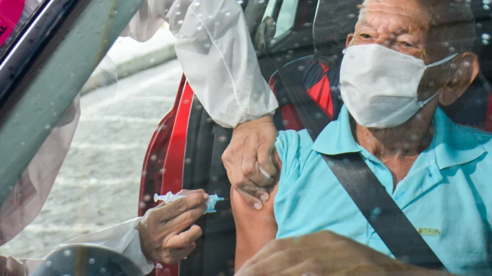 No Amazonas, 153.581 doses de vacina contra Covid-19 já  foram aplicadas