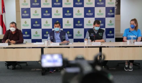 Governador anuncia mais 350 leitos no AM e chegada de miniusinas de oxigênio no interior