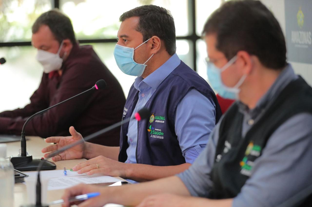 Governador anuncia mais 350 leitos no AM e chegada de miniusinas de oxigênio no interior