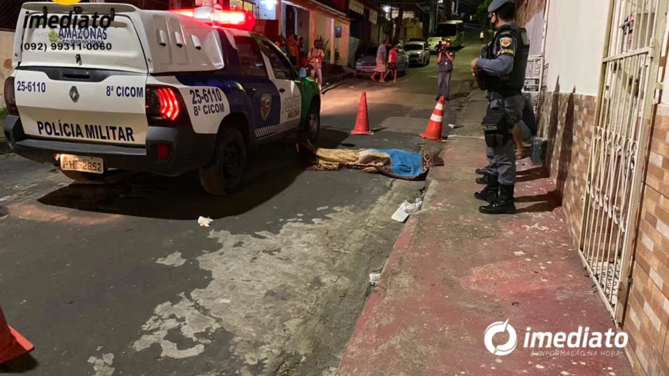 Homem é assassinado a tiros no bairro Compensa