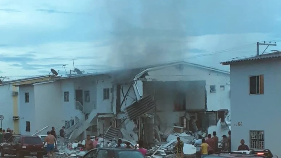 VÍDEO! Veja como ficou bloco de apartamentos após explosão em condomínio na BR-174