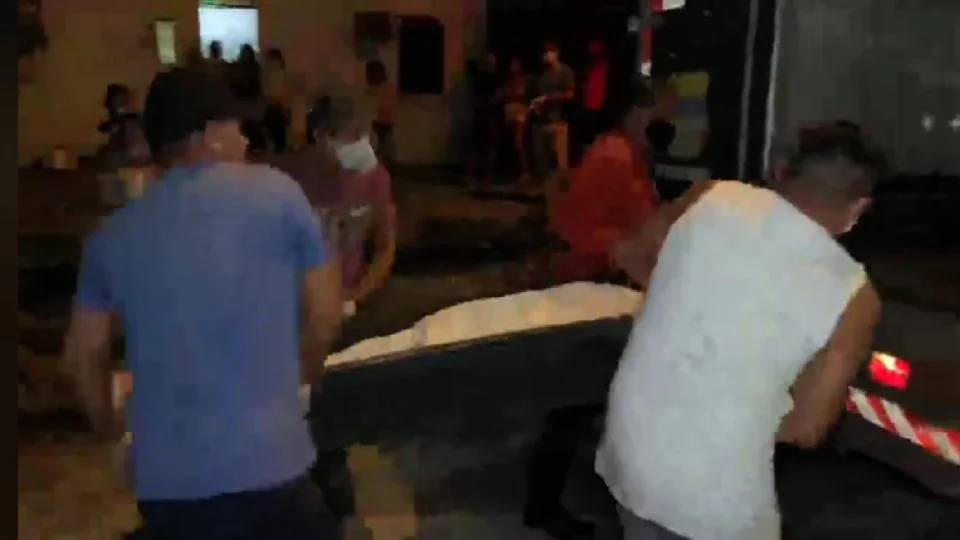 Homem tenta correr de assassinos e acaba morto a tiros em bairro de Manaus