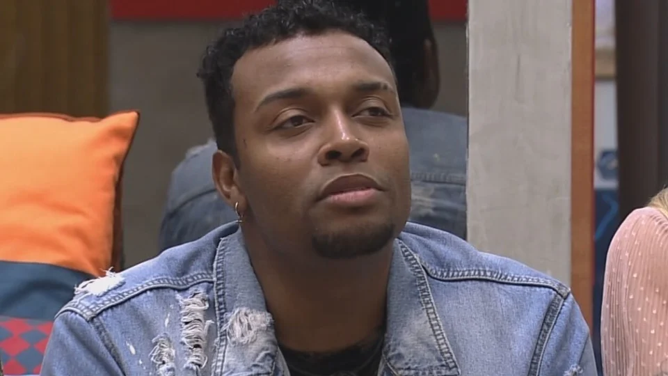 BBB22: Nego Di chama Natália de ‘Dálmata’ e ridiculariza vídeo íntimo