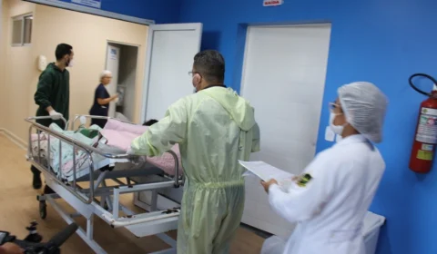 Em menos de 40 dias, mais de 3,6 mil pacientes já foram removidos de leitos de menor complexidade para os de maior complexidade