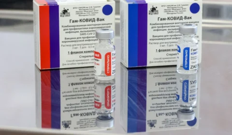 Vacinas compradas por consórcio do Nordeste irão para todo Brasil