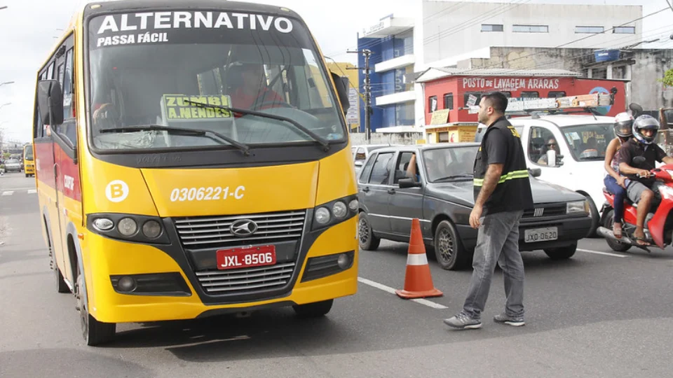 Amarelinhos e executivos devem funcionar entre 05h e 22h, em Manaus