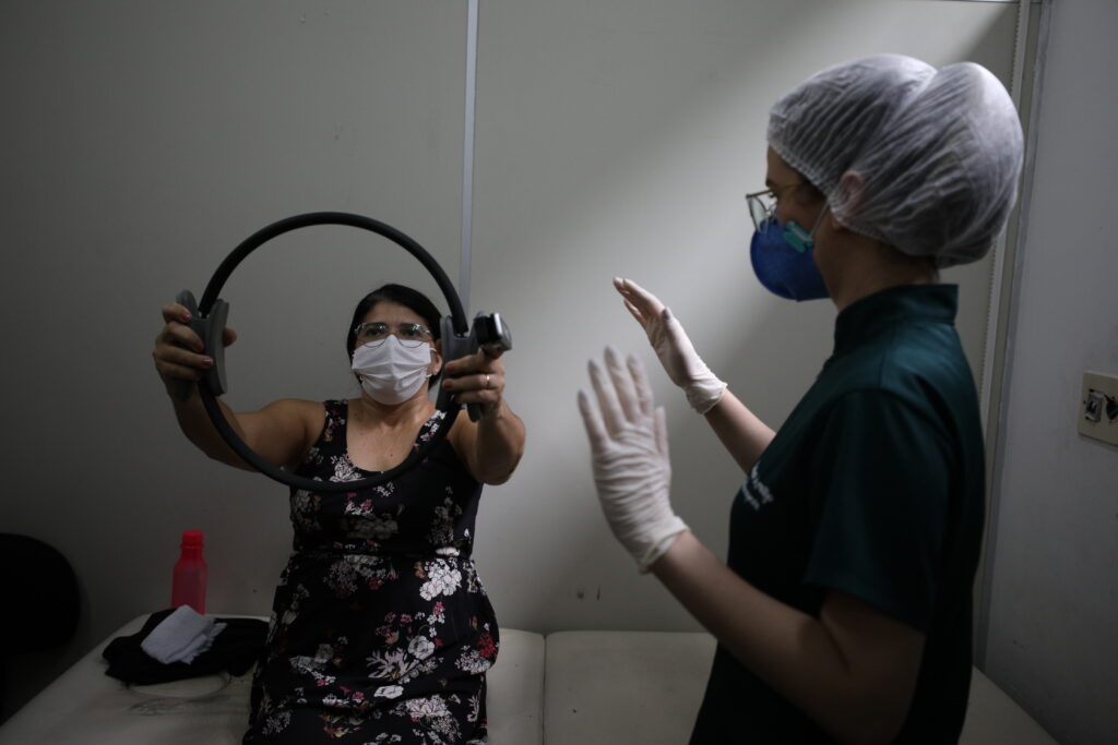 Pandemia fez crescer contratações e SES-AM prevê realização de concurso público pós-Covid.