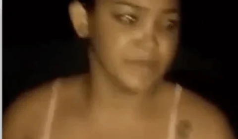 VEJA VIDEO;Mulher agride a própria mãe e recebe ‘disciplina’ com chicotadas nas costas