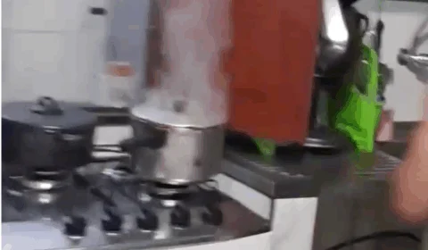 Veja vídeo;Panela explode e homem sofre graves queimaduras