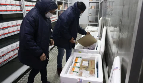 Amazonas já aplicou 535.453 doses de vacina contra a Covid-19 até esta sexta-feira (26)