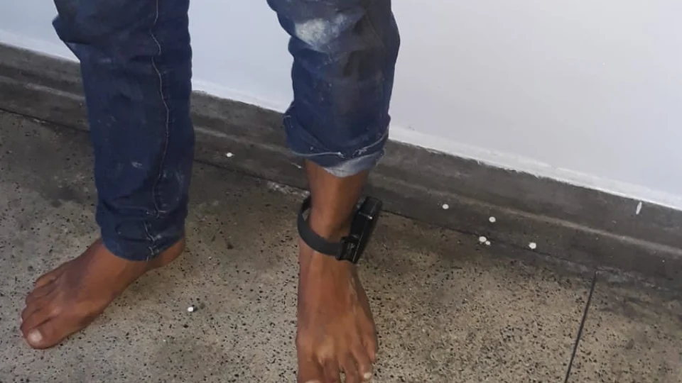 Homem acusado de cometer roubos no Centro é preso após denúncia