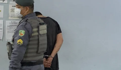 “Johan” é preso cometendo arrastões à mão armada em carro alugado pelas ruas de Manaus