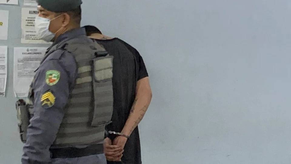 “Johan” é preso cometendo arrastões à mão armada em carro alugado pelas ruas de Manaus