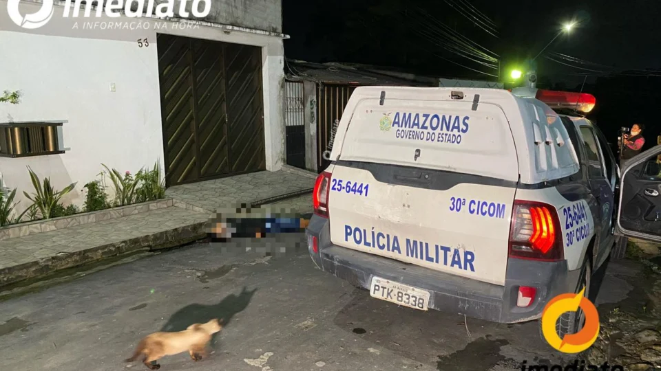 Homem é jogado para fora de carro e em seguida é assassinado com 4 tiros no Santa Inês