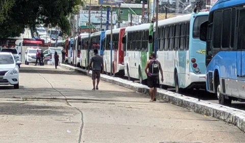 Protesto: Trabalhadores do transporte público fazem paralização nesta sexta-feira, 12; Veja vídeos